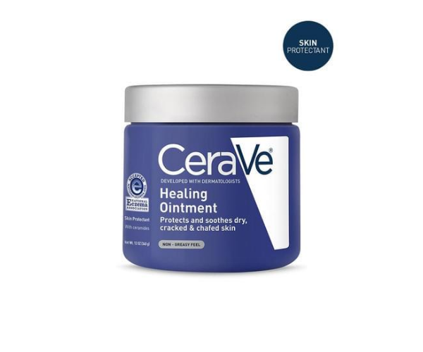 مرطب معالج للبشرة المتشققة والجافة جدا